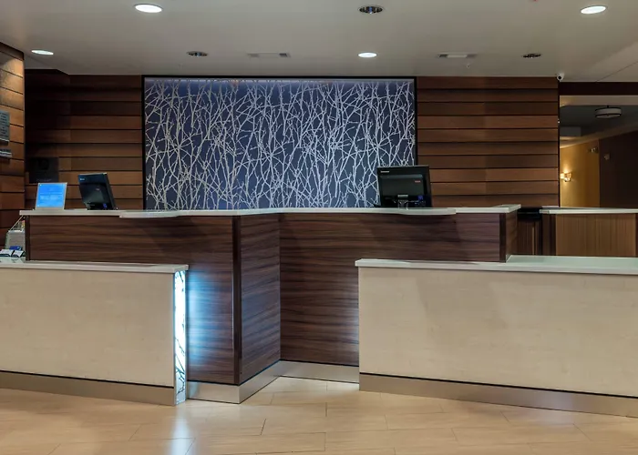 Fairfield Inn & Suites By Marriott Montgomery Airport